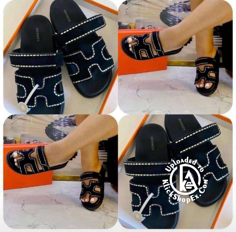 Leather slippers  - Products Photo