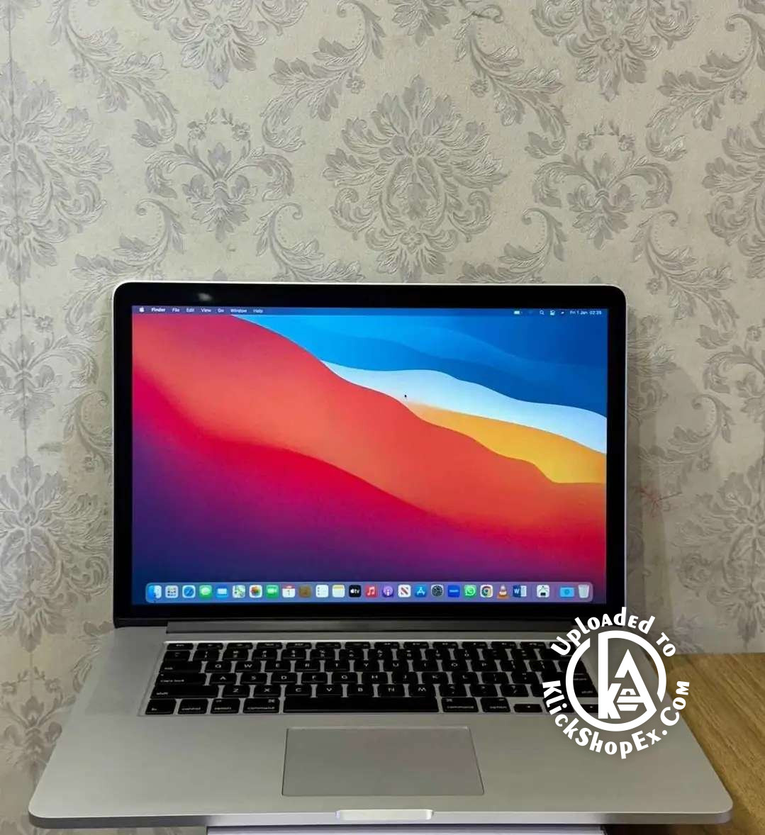 Apple Macbook Pro 2015 - Products Photo
