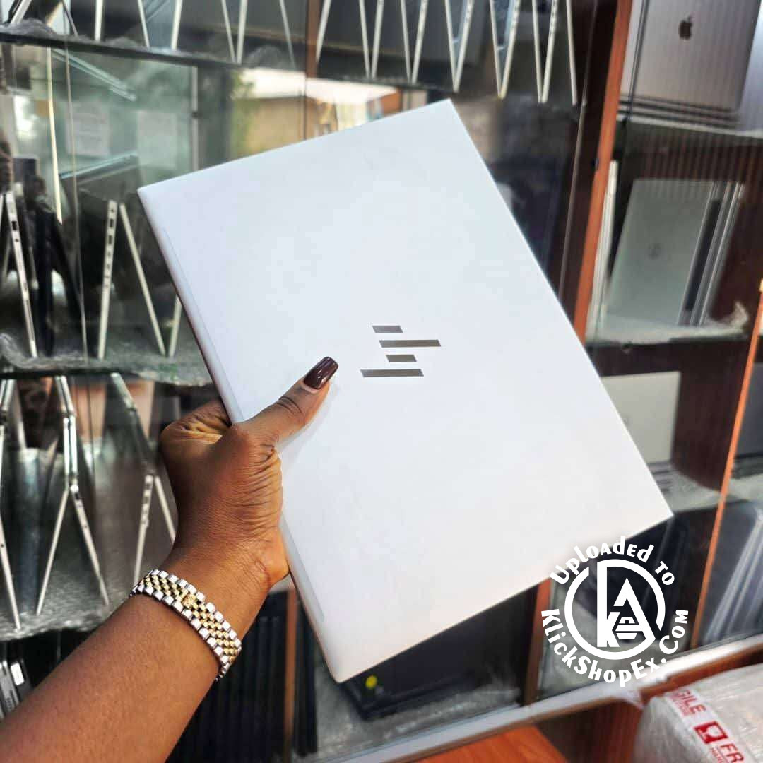 HP Elitebook 840 G9 - Products Photo